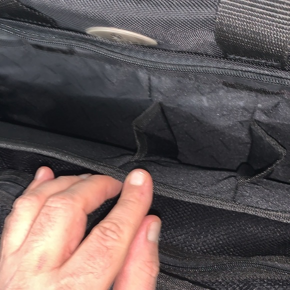 EUC Samsonite carry-on/laptop/briefcase excellent used condition, black. - Picture 12 of 17